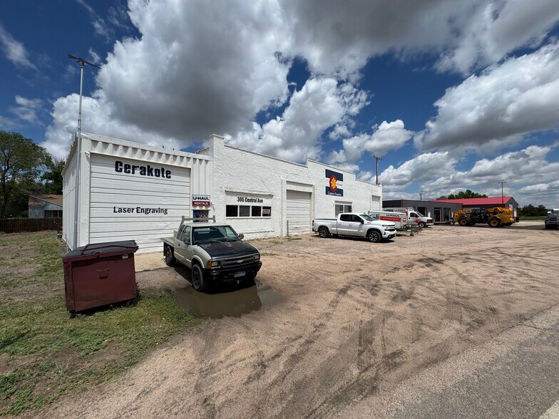 More Photos Of 305 Central Ave, Wiggins Auto Salvage Facility For Sale