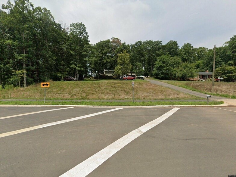 Primary Photo Of 8032 Devlin Rd, Bristow Land For Sale