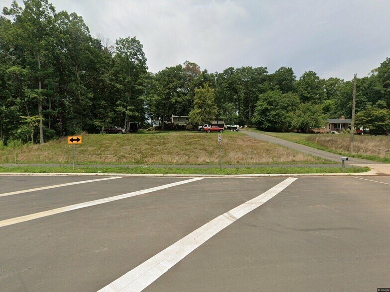 More Photos Of 8032 Devlin Rd, Bristow Land For Sale