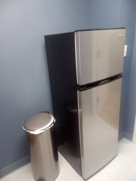 More Photos Of 223 S Lynn Riggs Blvd, Claremore Office For Sale
