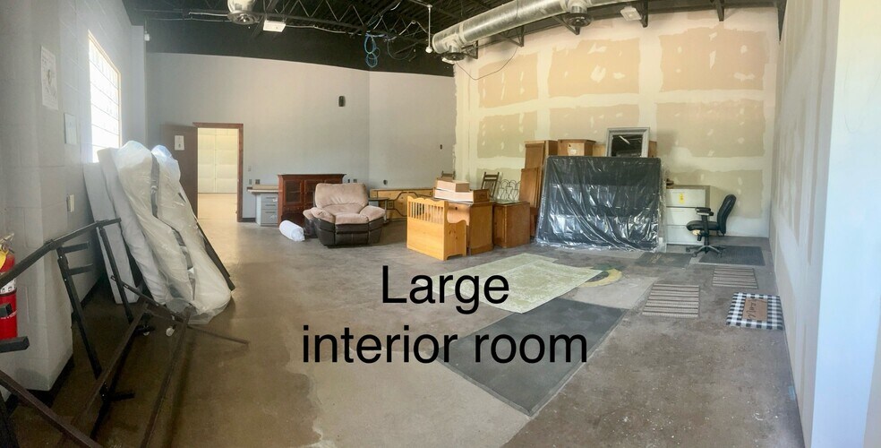 More Photos Of 378 S Van Buren St, Barberton Industrial For Lease