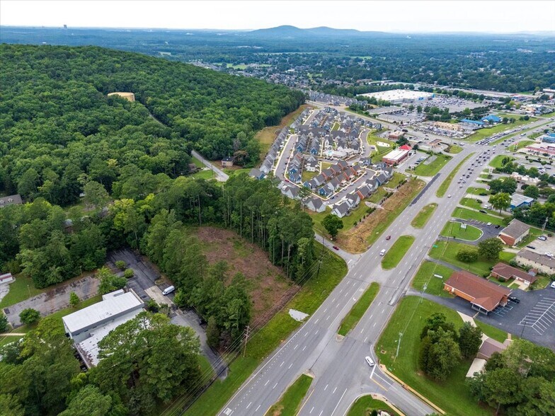 Primary Photo Of 12004 SW Memorial Pky, Huntsville Land For Sale