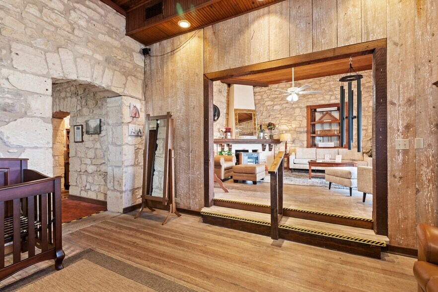 More Photos Of , Fredericksburg Unknown For Sale