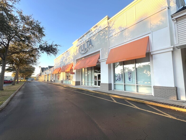 More Photos Of 2100-2289 E Semoran Blvd, Apopka Unknown For Lease