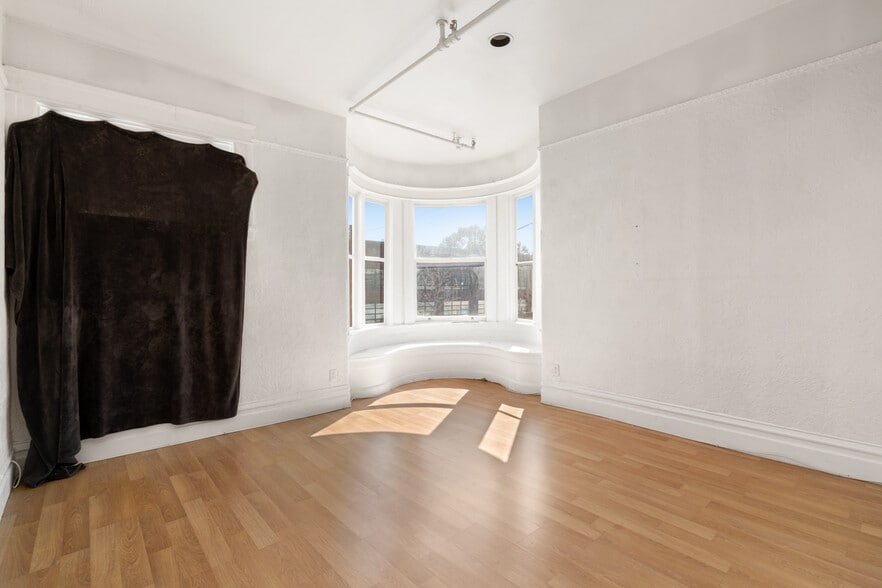 More Photos Of 1114 Bryant St, San Francisco Storefront Retail Residential For Sale