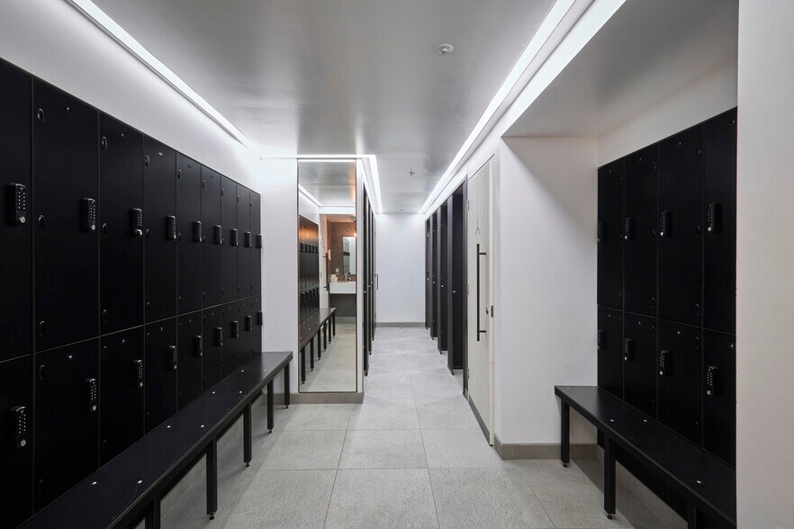 More Photos Of 20 Farringdon St, London Coworking Space