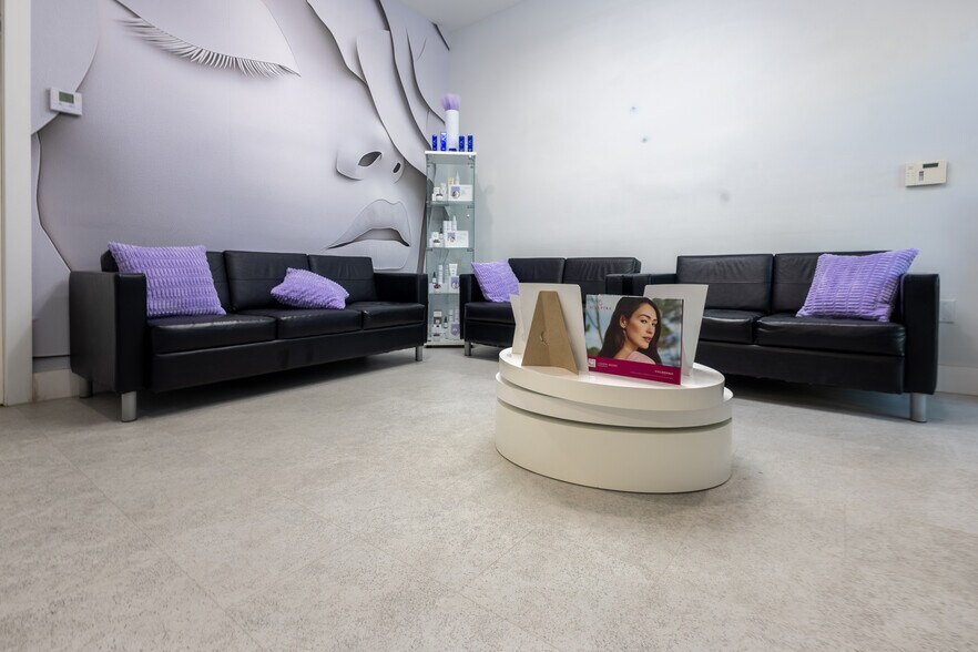 More Photos Of 9851 NW 58th St, Miami Flex For Sale