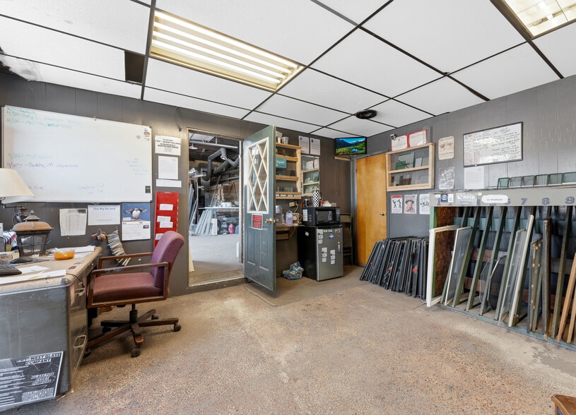 More Photos Of 365-371 S Mount Vernon Ave, Uniontown Freestanding For Sale