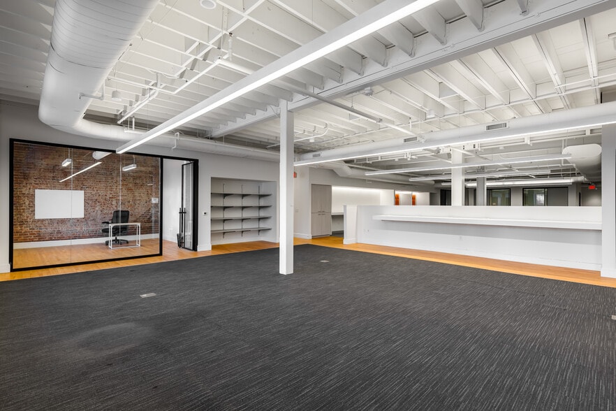 More Photos Of 107 W Hargett St, Raleigh Office For Lease