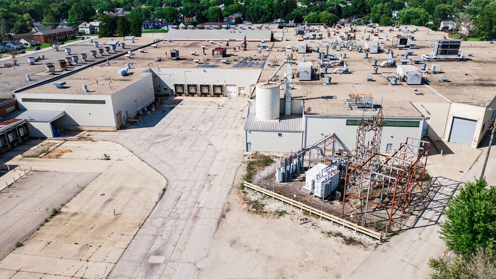 More Photos Of 1250 S Walnut St, Bucyrus Manufacturing For Lease