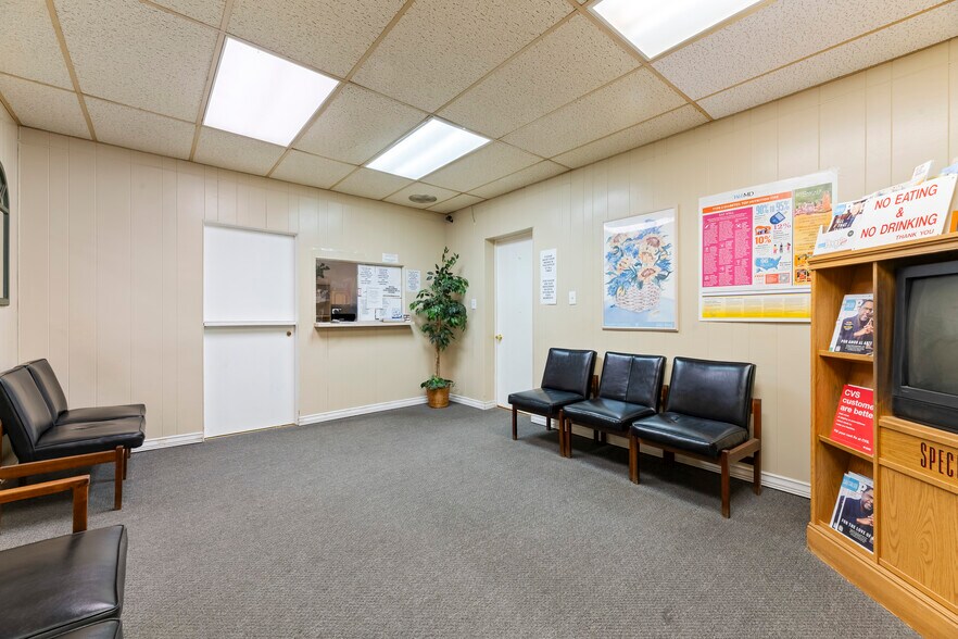 More Photos Of 137 Livingston Ave, New Brunswick Office Residential For Sale