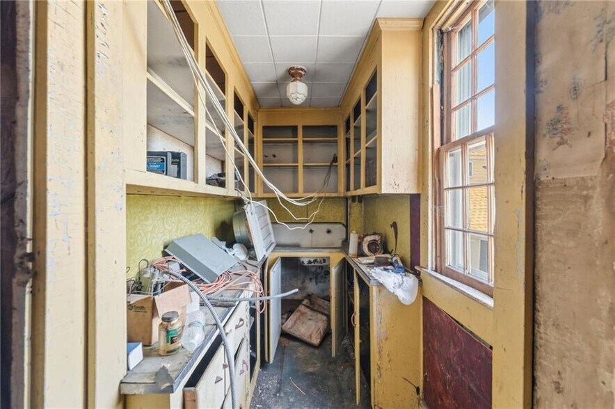 More Photos Of 3376 Post Rd, Warwick Restaurant For Sale