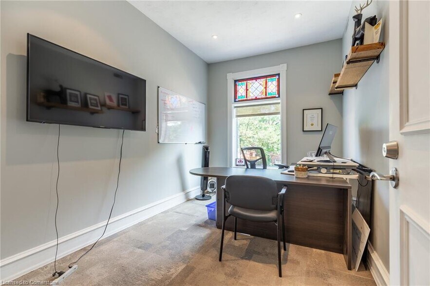 More Photos Of 21 Bold St, Hamilton Office Residential For Sale