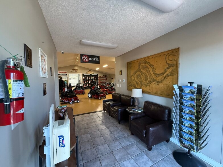 More Photos Of 6295 Goodman Rd, Olive Branch Freestanding For Sale