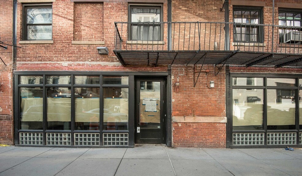 More Photos Of 170 Bleecker St, New York Apartments For Lease
