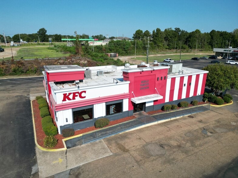 More Photos Of 3198 W Northside Dr, Jackson Fast Food For Sale