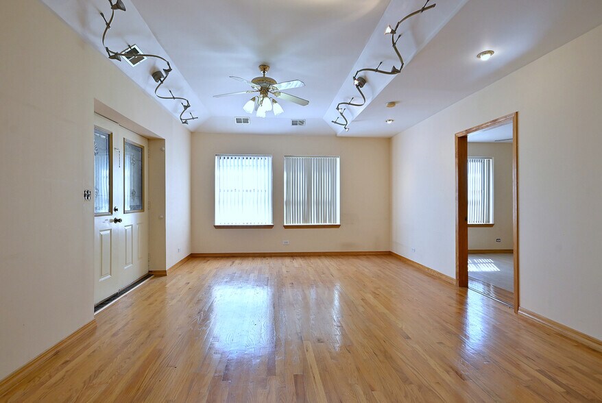 More Photos Of 6744-6756 W Belmont Ave, Chicago Storefront Retail Residential For Sale