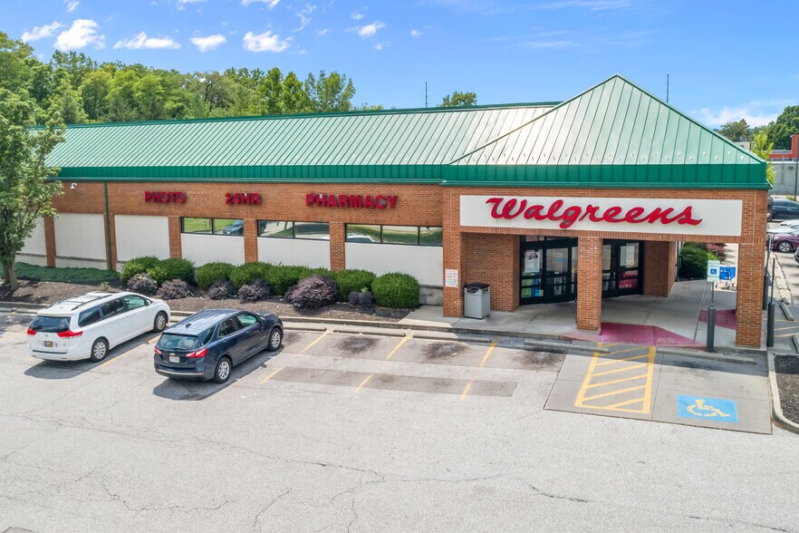 More Photos Of 385 Northland Blvd, Springdale Drugstore For Sale