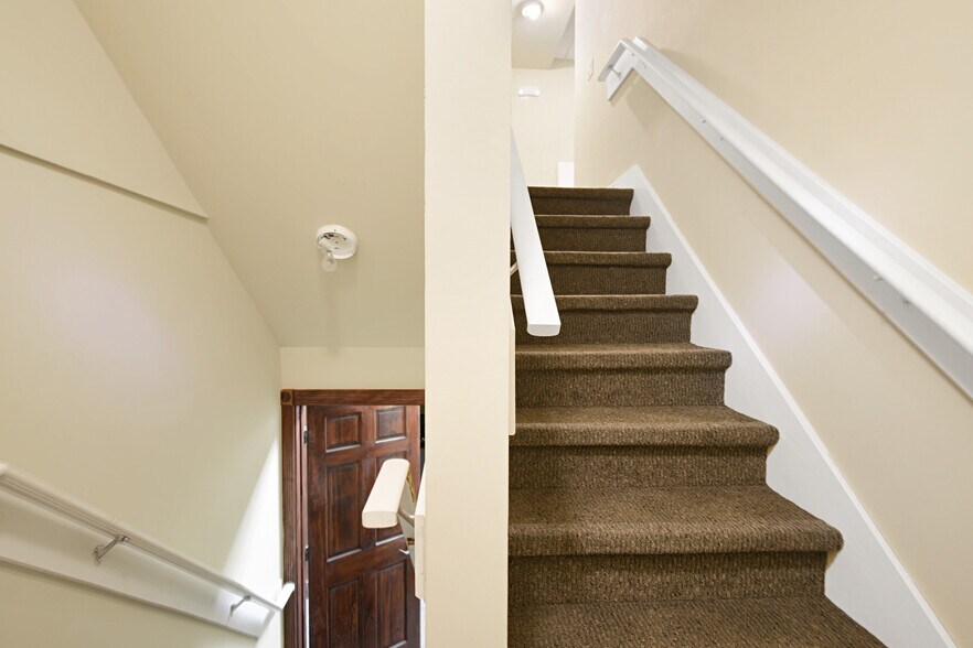 More Photos Of 1301 Plantation Island Dr, Saint Augustine Medical For Sale
