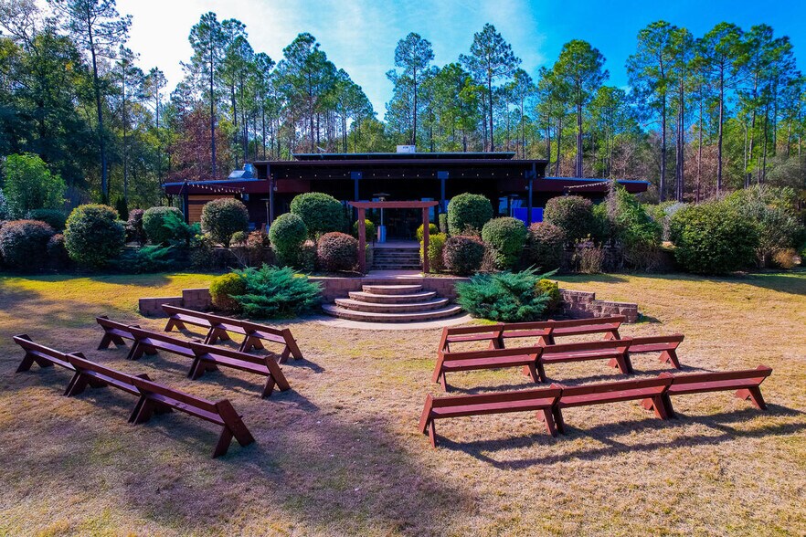 More Photos Of 7009 Creek Stone Rd, Milton Lodge Meeting Hall For Sale