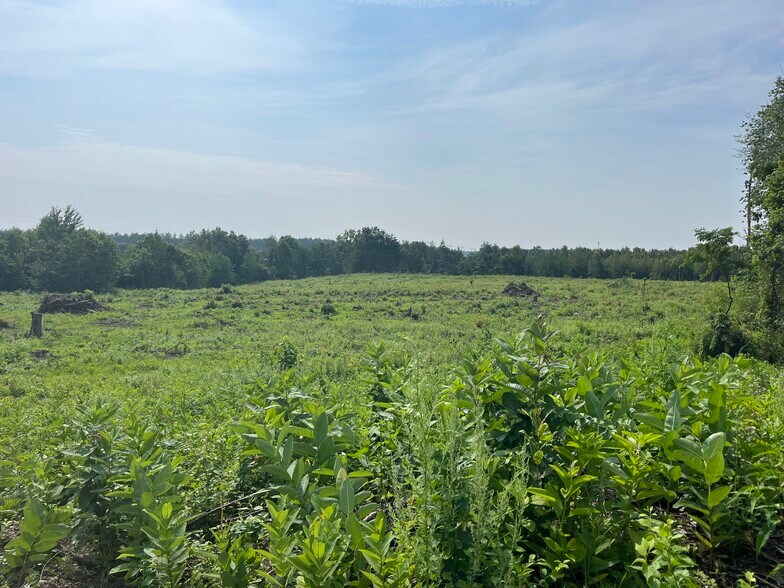 More Photos Of 703 Daniel Webster Hwy, Merrimack Refrigeration Cold Storage For Lease