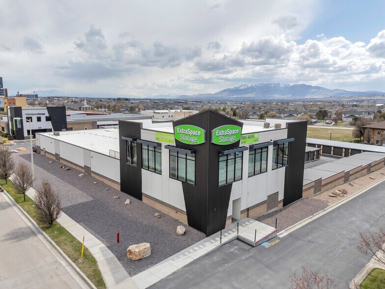 More Photos Of 4285 Thanksgiving Way, Lehi Self Storage For Sale
