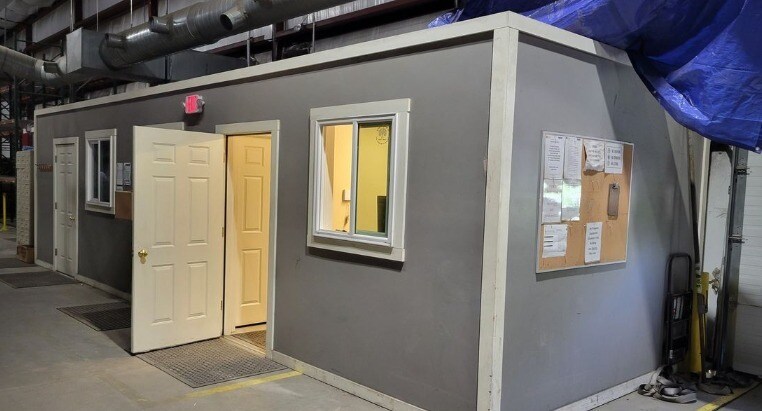 More Photos Of 13 Buzzell Ln, Lee Warehouse For Lease