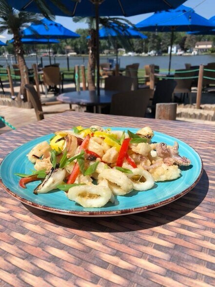 More Photos Of 3309 N Chapel Hill Road, Johnsburg Hotel For Sale