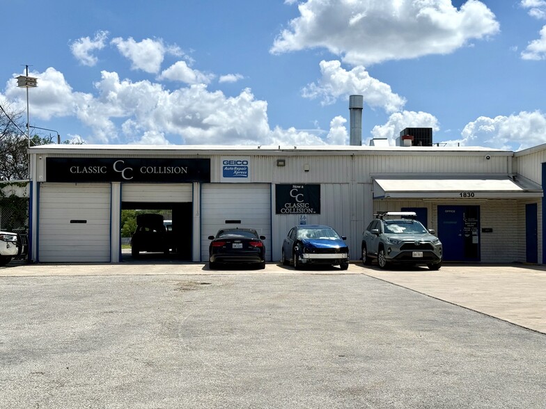 More Photos Of 1830 Jackson Keller Rd, San Antonio Warehouse For Sale