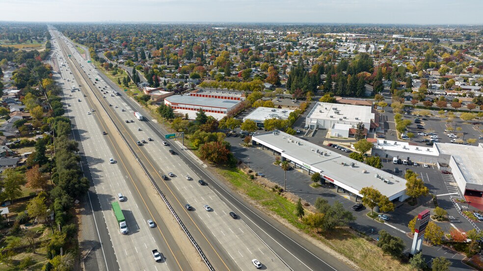 More Photos Of 6412 Tupelo Dr, Citrus Heights General Retail For Lease