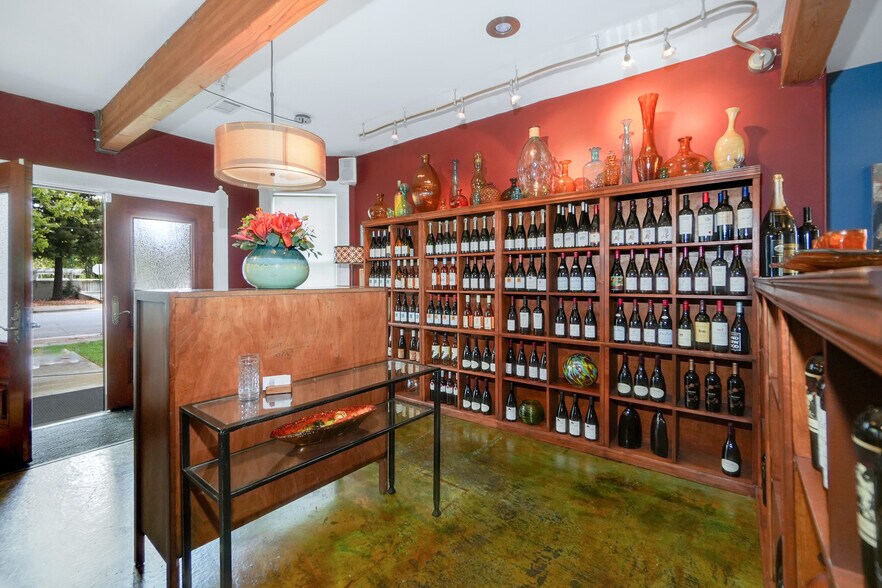 More Photos Of 742 B St, Hayward Restaurant For Sale