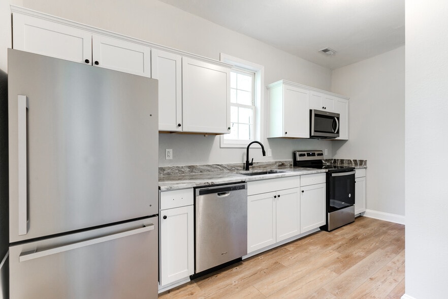 More Photos Of 3418 Carolina Ave, Richmond Multifamily For Sale