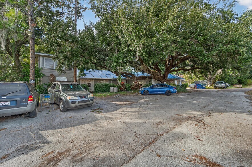 More Photos Of 4701 Land O Lakes Blvd, Land O' Lakes Apartments For Sale