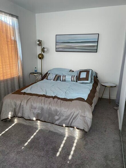 More Photos Of 135 N Willard St, San Francisco Apartments For Sale