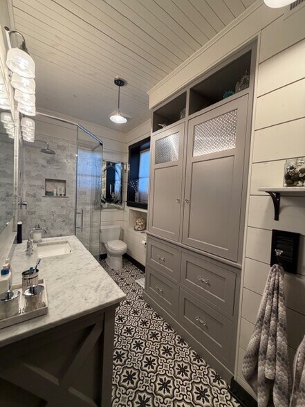 More Photos Of 770 Lemay Ferry Rd, Saint Louis Manufacturing For Sale