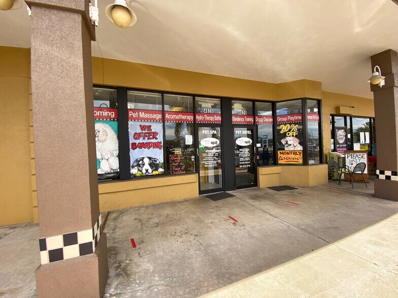 More Photos Of 4604-4650 NASA Rd 1, Seabrook Unknown For Lease