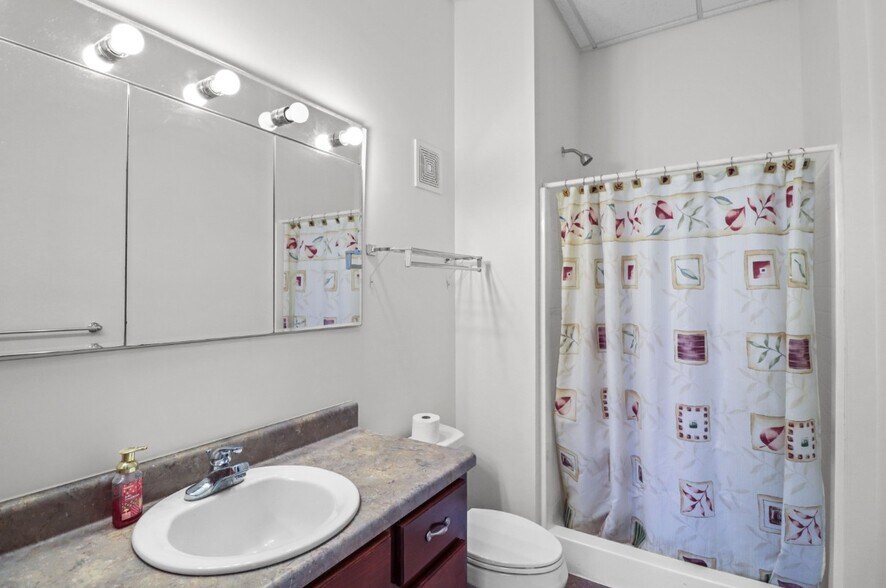 More Photos Of 14717 Friend Rd, Athens Manufacturing For Sale