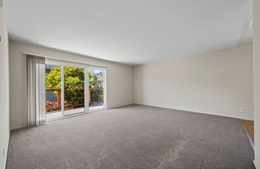 More Photos Of 620 Masonic Way, Belmont Apartments For Sale