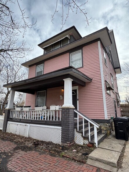 More Photos Of , Topeka Unknown For Sale