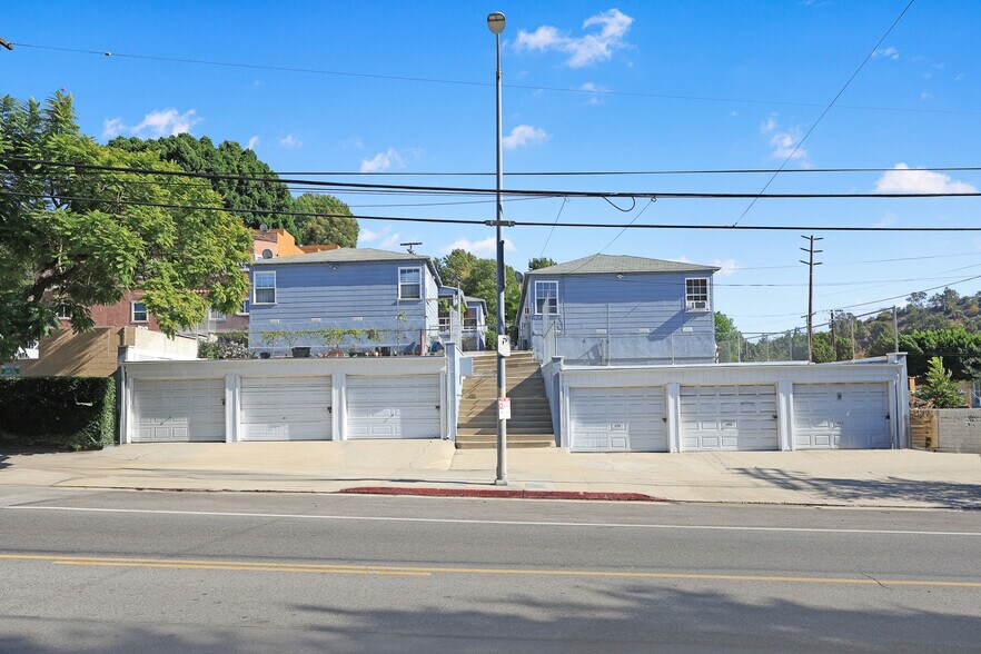 More Photos Of 6011 Pine Crest Dr, Los Angeles Multifamily For Sale