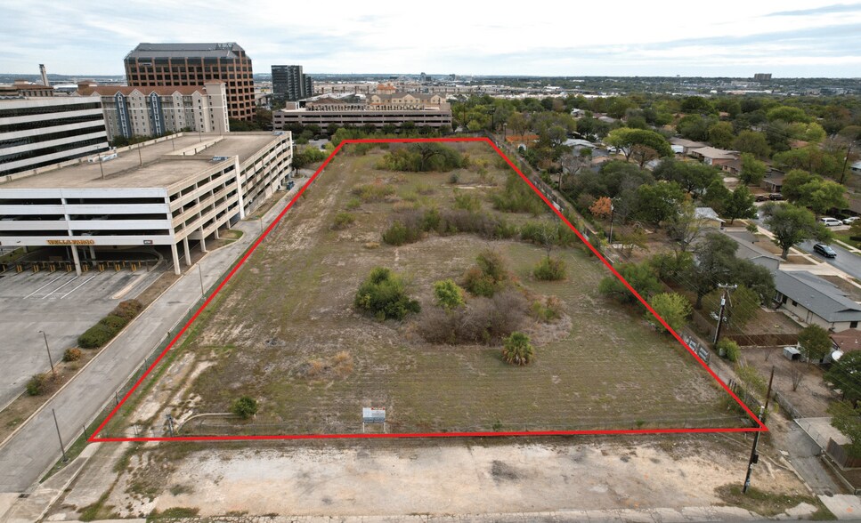 More Photos Of 8610 McCullough Ave, San Antonio Land For Sale
