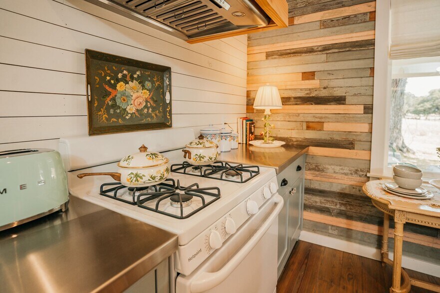 More Photos Of 17 Old Fredericksburg Rd, Boerne Land For Sale