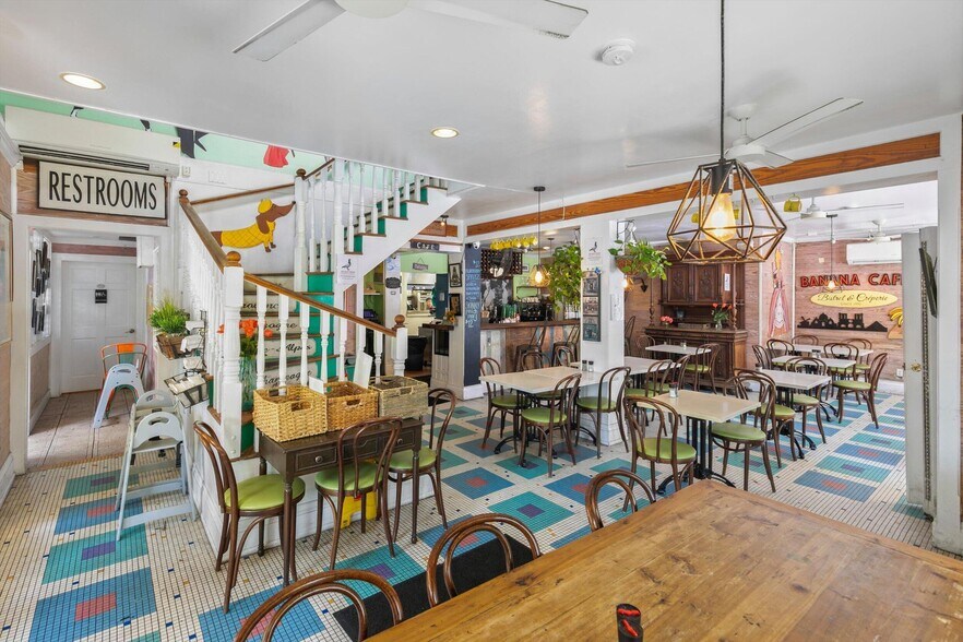 More Photos Of 1215 Duval St, Key West Restaurant For Sale