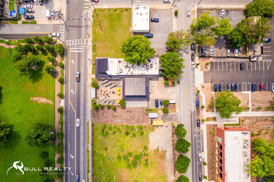 More Photos Of 350 SE Memorial Dr, Atlanta Restaurant For Sale