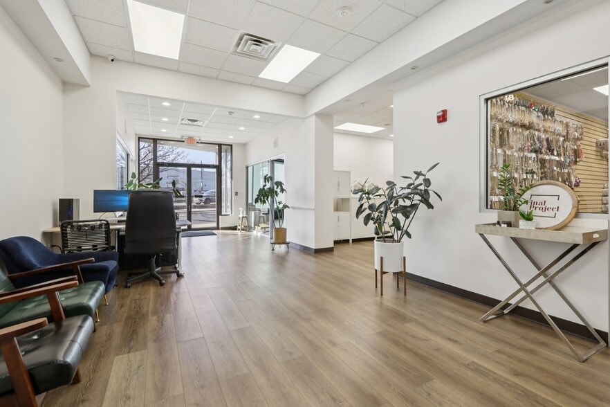 More Photos Of 7-9 Ridgefield, Ridgefield Park Flex For Lease