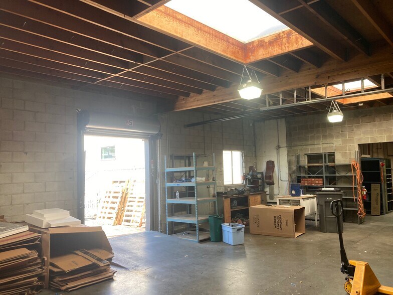 More Photos Of 615-619 San Pablo Ave, Albany Freestanding For Lease
