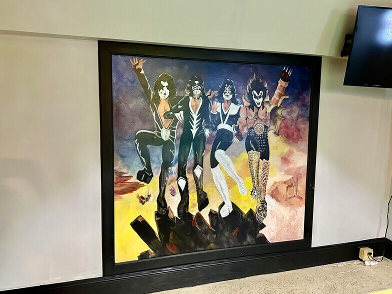 More Photos Of 832 Gallia St, Portsmouth Theater Concert Hall For Sale