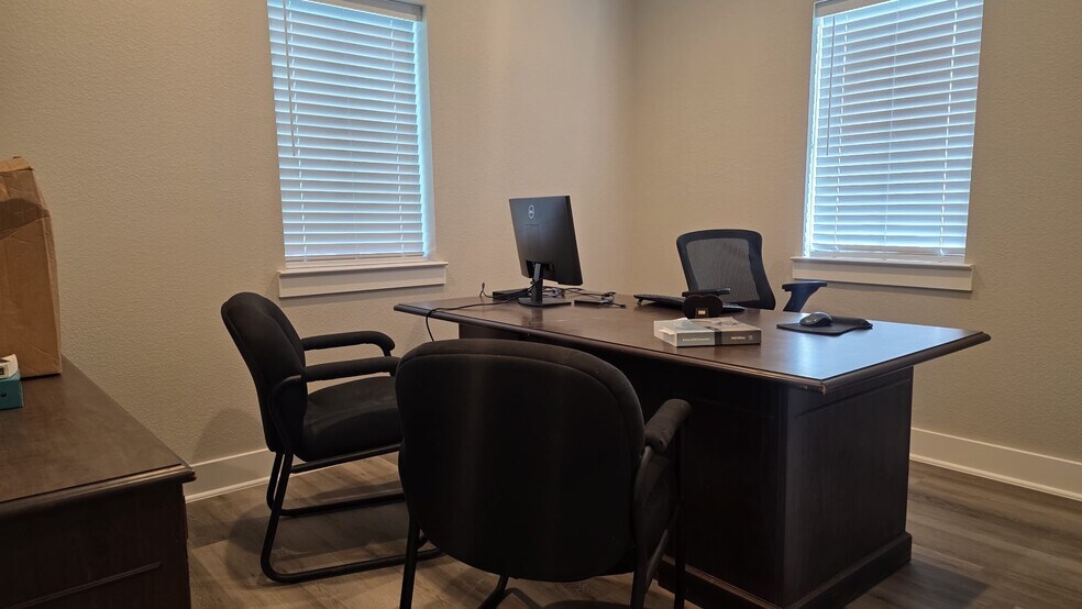 More Photos Of 23219 Red River Dr, Katy Medical For Sale