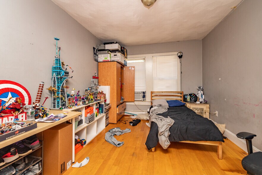More Photos Of 35 Bradshaw St, Dorchester Apartments For Sale
