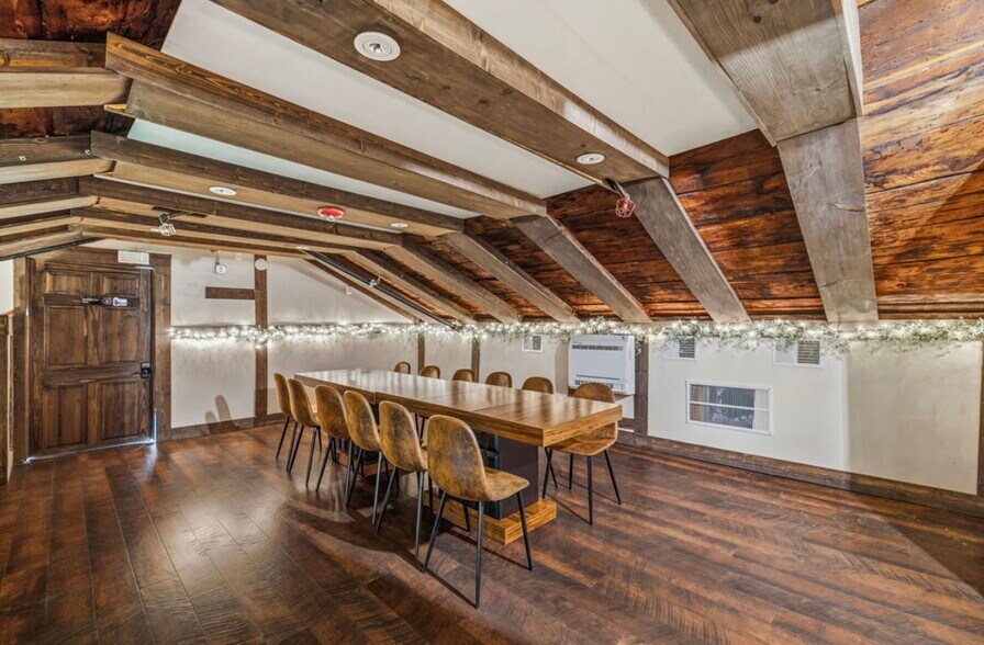 More Photos Of 810 Center St, Lewiston Restaurant For Sale